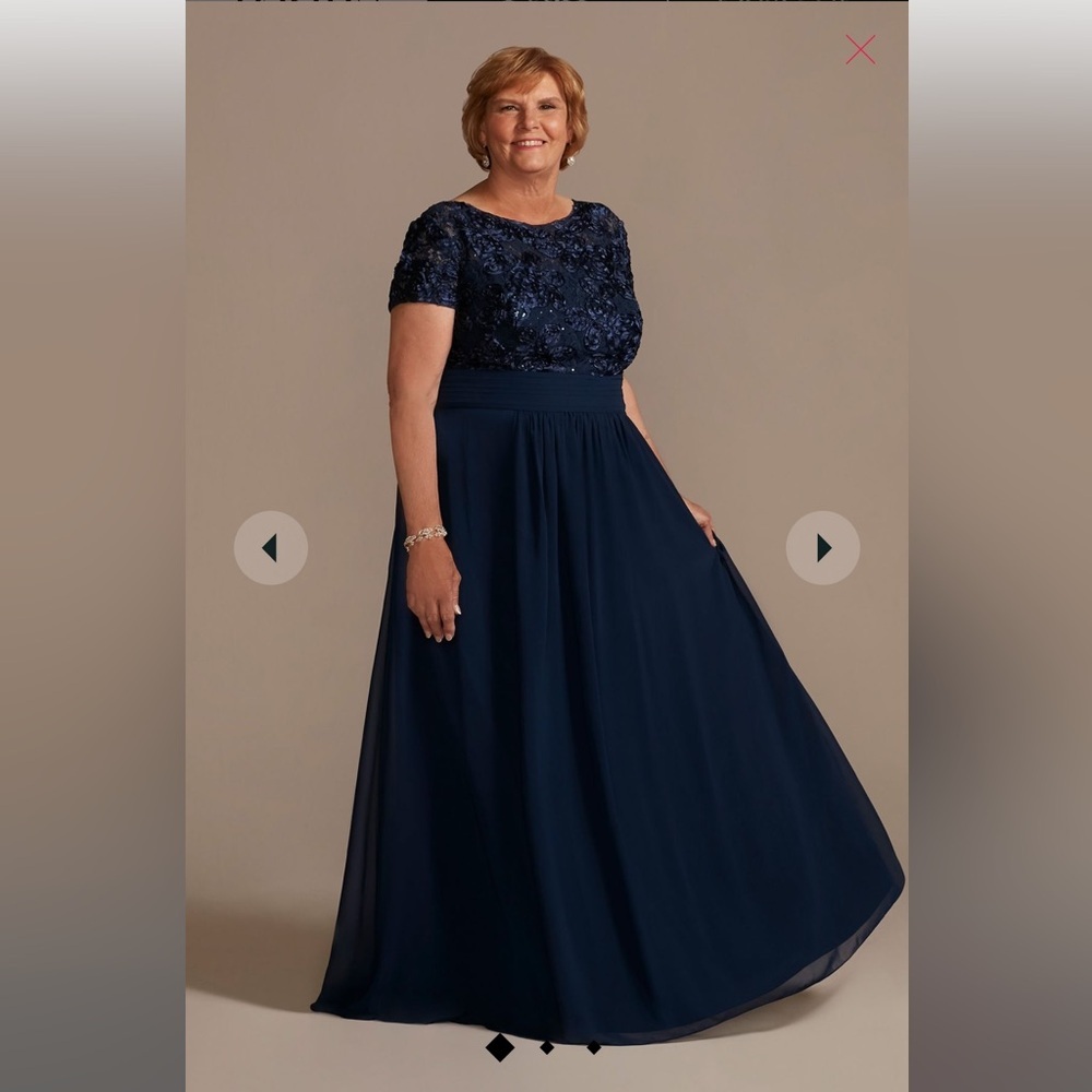 Oleg Cassini Floor length sheath plus gown with lace bodice size 14W